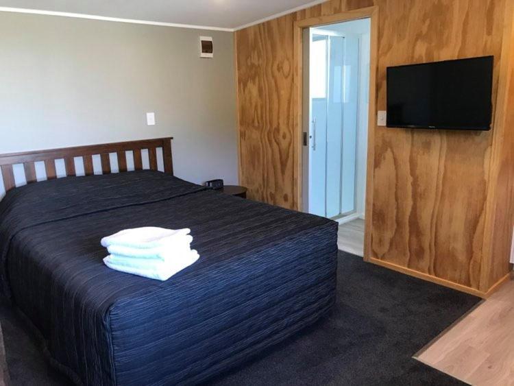 Riverton Holiday Park Экстерьер фото